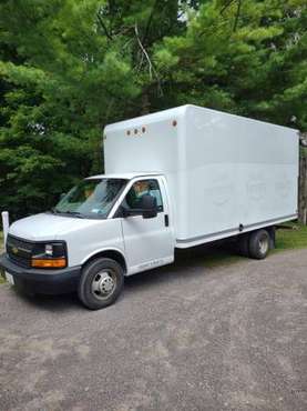 2016 Chevrolet express 3500 box truck for sale in Tully, NY