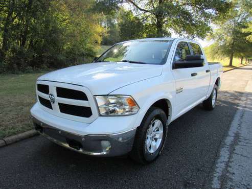 2015 DODGE RAM 1500*CLEAN TITLE*ONE OWNER*DOWN $3000 O.A.C for sale in Nashville, TN