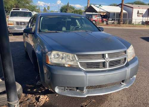 Selling Dodge Avenger 2008 (NEGOTIABLE) (DOES NOT RUN) ONLY SERIOUS for sale in Tucson, AZ
