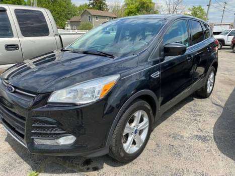 2015 Ford Escape SE Sport (Nationwide Warranty included! - cars & for sale in RICHMOND, MI