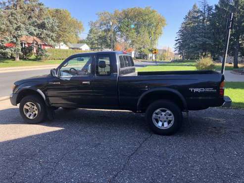 2000 Toyota Tacoma Extended Cab for sale in Saint Paul, MN