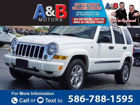 2006 Jeep Liberty Limited 4WD suv White for sale in Roseville, MI