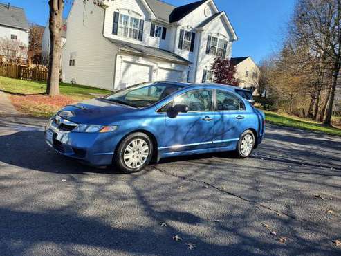 Amazing 2009 Honda Civic LX - cars & trucks - by owner - vehicle... for sale in MANASSAS, District Of Columbia
