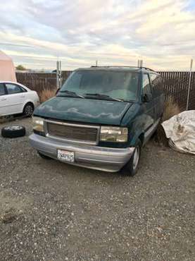 1998 Chevy Astro van Safari - cars & trucks - by owner - vehicle... for sale in Morgan Hill, CA