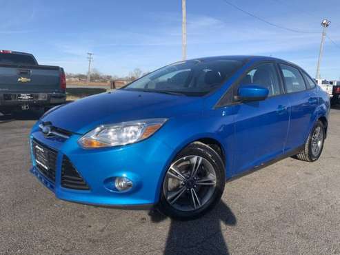 2012 FORD FOCUS SE - cars & trucks - by dealer - vehicle automotive... for sale in Chenoa, IL