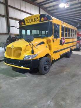 Disability Lift Included! 2011 ICRP Bus! Excellent Shape! 1 Owner! for sale in Rock Falls, IL