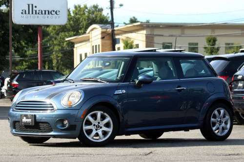 2010 MINI Cooper - automatic, panoroof, aero package, we finance for sale in Middleton, MA