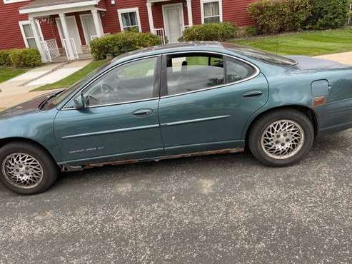 97 Pontiac Grand Prix for sale in Chaska, MN