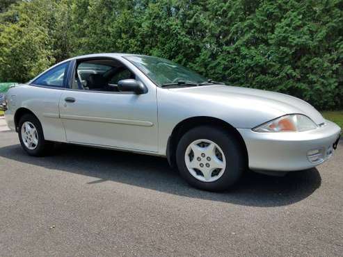2001 Chevy Cavalier Silver for sale in Cromwell, CT