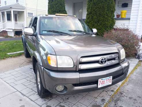 2004 Toyota Tundra 4X4 Clean run and drives excellent new engine 90k for sale in Saugus, MA