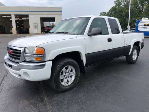 Reliable! 2003 GMC Sierra 1500! Z71 4x4! Ext Cab! Finance Now! for sale in Ortonville, MI