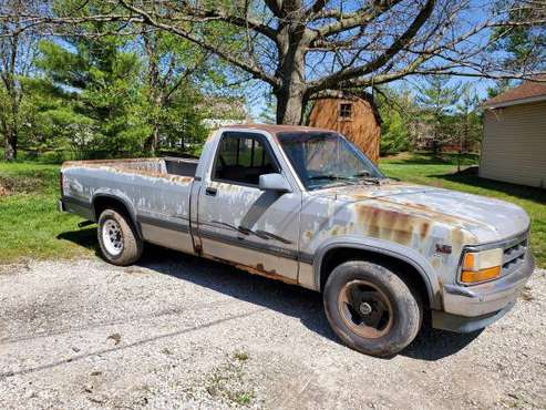 1996 dodge dakota runs and drives for sale in Indianapolis, IN