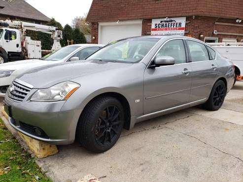 Infinity M35X ALL WHEEL DRIVE.. for sale in Walworth, IL