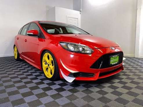 2013 Ford Focus ST Hatchback - - by dealer - vehicle for sale in Tacoma, WA