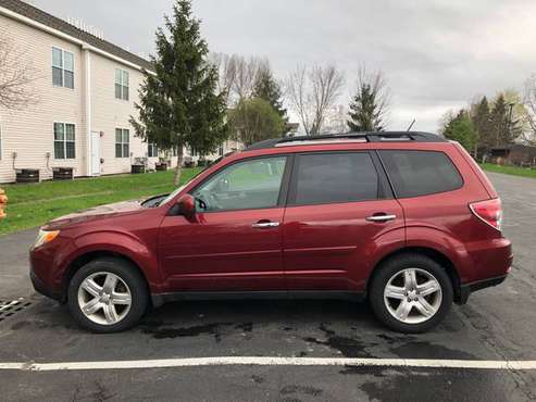 2009 SUBARU FORESTER 2 5X Premium PANORAMIC SUNROOF PZEV - cars & for sale in Ithaca, NY
