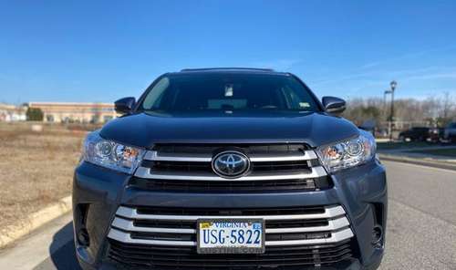 2019 Toyota Highlander Mint Condition for sale in Dumfries, District Of Columbia