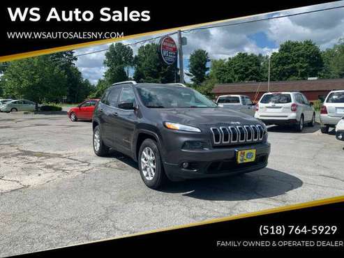 2015 Jeep Cherokee Latitude 4x4 - cars & trucks - by dealer -... for sale in Troy, NY