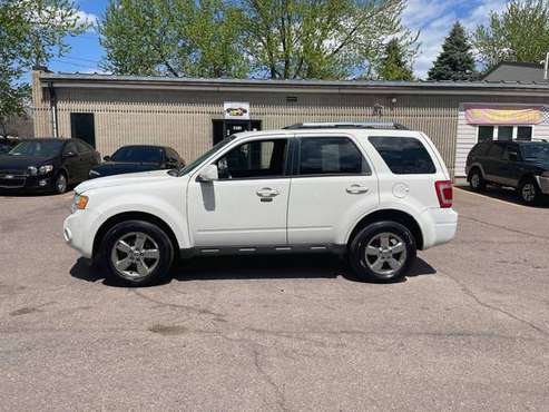 2009 Ford Escape 4WD Limited (Bargain) - - by dealer for sale in Sioux Falls, SD