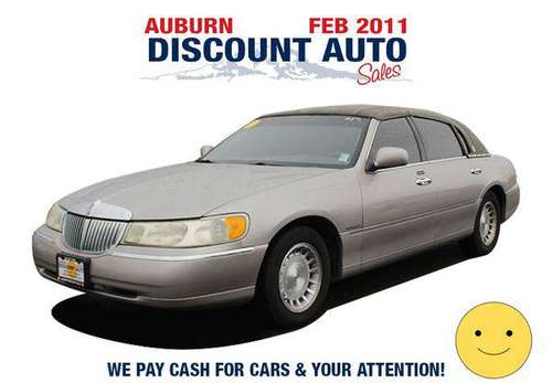 1999 Lincoln Towncar Executive - HIGHEST RATED DEALER! for sale in Auburn, WA