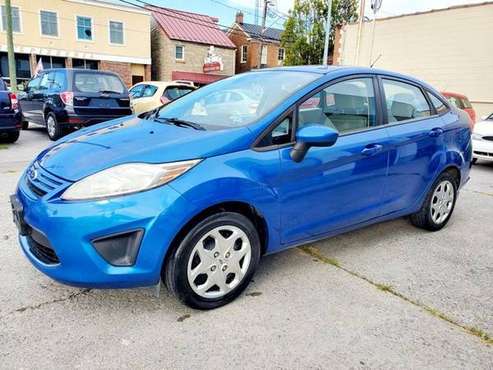 2011 Ford Fiesta 5-Speeds Manual Perfect Commuter & Gas Saver for sale in Berryville, VA
