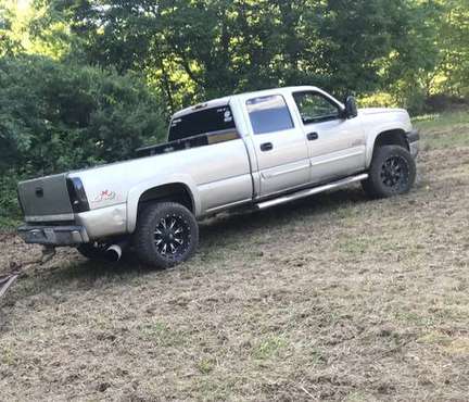 2005 Chevy 2500hd duramax - cars & trucks - by owner - vehicle... for sale in Zanesville, OH