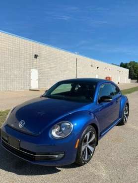 2012 Volkswagen Beetle Turbo with Sunroof and Sound for sale in Middleville, MI