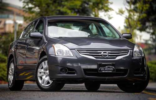 2012 NISSAN ALTIMA 2.5 CYLINDER GREAT MPG - cars & trucks - by... for sale in Portland, OR