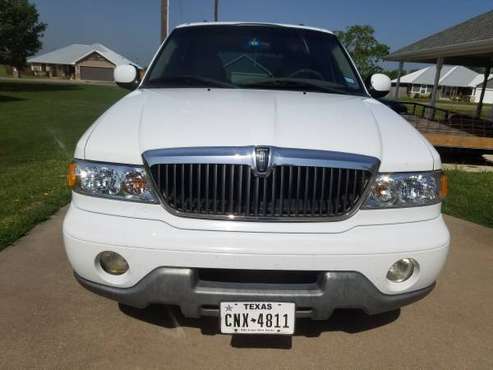 2002 Lincoln Navigator for sale in Collinsville, TX