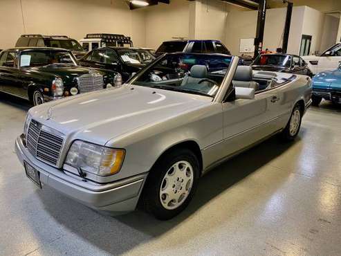 1995 Mercedes-Benz E320 Convertible Silver/Grey Collectible Quality for sale in Scottsdale, AZ