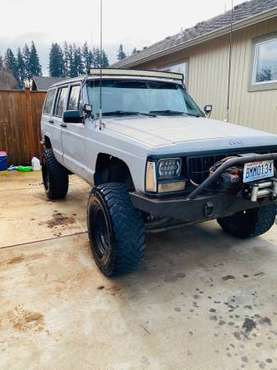 Jeep Cherokee - cars & trucks - by owner - vehicle automotive sale for sale in Springfield, OR