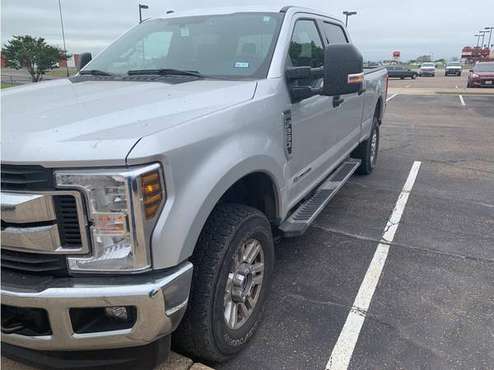 2019 Ford F-250 XLT - - by dealer - vehicle automotive for sale in Mc Gregor, TX