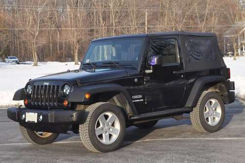 2012 Jeep Wrangler Sport 2dr 6speed manual - - by for sale in leominster, MA