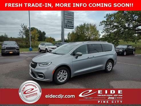 2021 Chrysler Pacifica Touring L FWD for sale in Pine City, MN