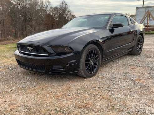 Well Cared For 2014 Ford Mustang V6 Black, low miles Super Clean for sale in GA