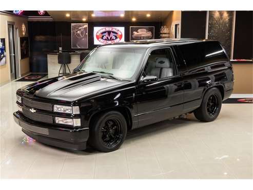 1999 Chevrolet Tahoe for sale in Plymouth, MI