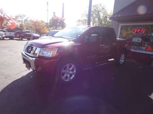 2015 Nissan Titan SL - - by dealer - vehicle for sale in Bloomer, WI