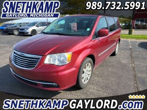 2014 Chrysler Town & Country Touring FWD for sale in Gaylord, MI