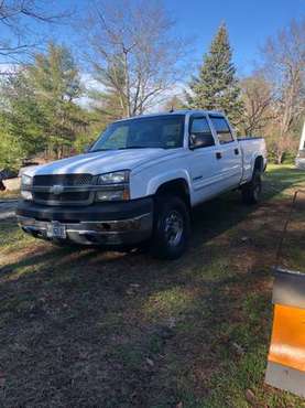 Chevy Silverado 2500hd Crew Cab LT - cars & trucks - by owner -... for sale in Augusta, ME