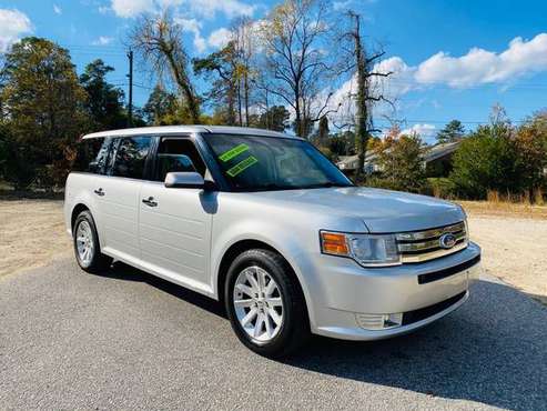2011 Ford Flex - cars & trucks - by owner - vehicle automotive sale for sale in Fayetteville, NC