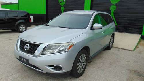 2013 NISSAN PATHFINDER - NO PROBLEMS GETTING CREDIT HERE! for sale in San Antonio, TX