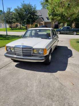1984 300TD MERCEDES BENZ for sale in Humble , TX