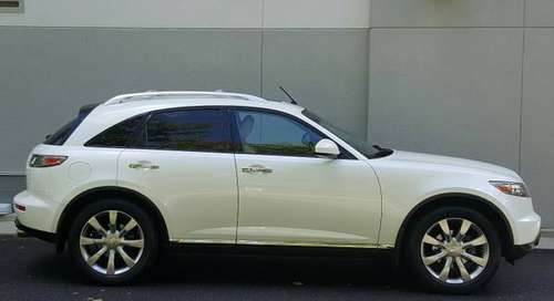 Glacier White 2007 Infiniti FX35/AWD/Backup Cam/Records for sale in Raleigh, NC