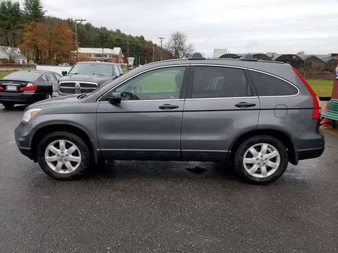 2011 Honda CR-V SE - cars & trucks - by owner - vehicle automotive... for sale in Wellesley, MA