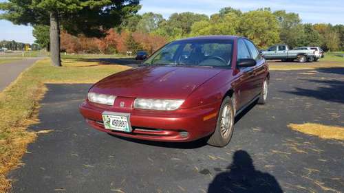 1998 Saturn SL2 for sale in Lakeland Shores, MN