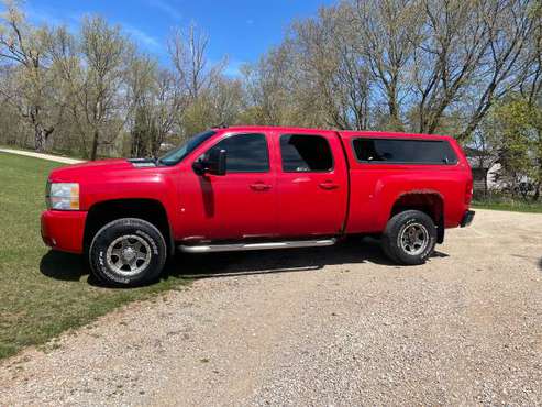 2007 5 chevy 2500hd duramax for sale in Hortonville, WI
