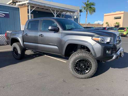 This 2017 Toyota Tacoma TRD Sport 4X4 Double Cab for sale in Kihei, HI