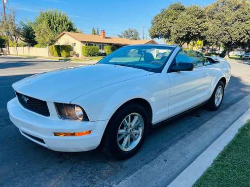 2007 Ford Mustang convertible clean title 105, 000 miles - cars & for sale in Fullerton, CA