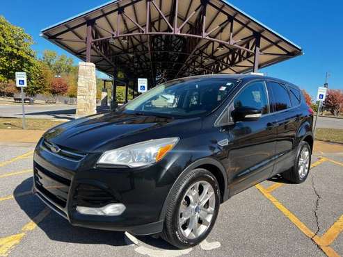 2013 Ford Escape SEL ( EXTRA CLEAN ) - - by dealer for sale in Shawnee, MO