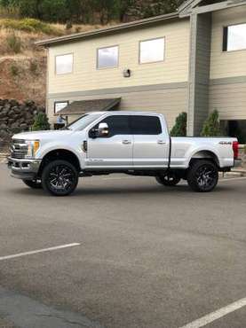 2017 F350 Lariat Ultimate. Clean, upgrades. for sale in Roseburg, OR