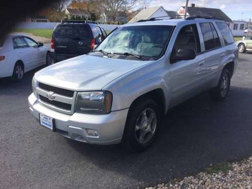 2008 Chevy Trailblazer LT 4WD - - by dealer - vehicle for sale in Hyannis, MA